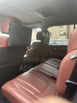 Lexus LX 570 AWD 2017 Gray