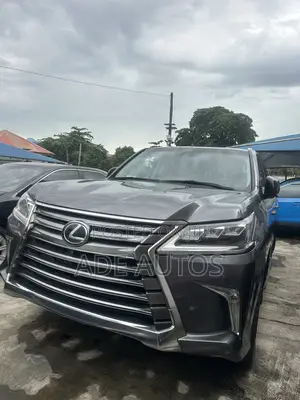 Lexus LX 570 AWD 2017 Gray
