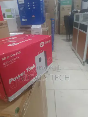 Itel 500w Pure Sine Wave Solar Power Tank 1kwh Battery