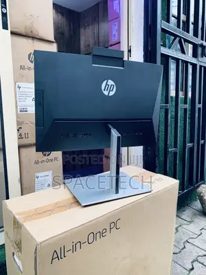 New Desktop Computer HP 8GB Intel Core i5 SSD 256GB