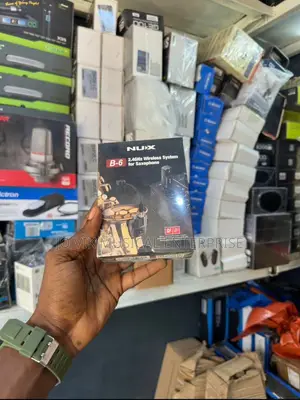 Nux 2.4ghz Wireless System for Saxophone