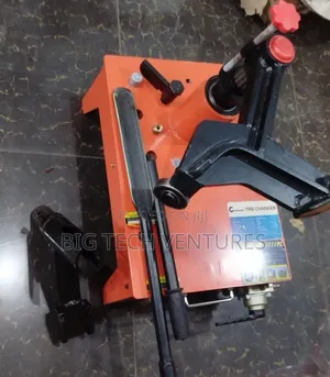 Visual Features and Labels in the Image, This Machine