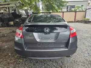 Honda Crosstour 2010 Gray