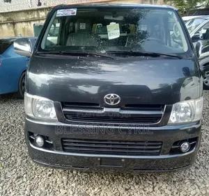 Toyota HiAce 2010 Black