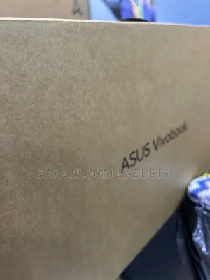 New Laptop Asus Vivobook E410M 8GB Intel Core i7 SSD 512GB