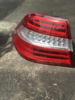 Mercedes Benz Ml350 W166 Rear Light