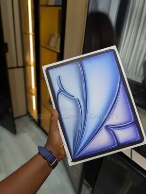New Apple iPad Air 11 (2026) 128 GB Silver