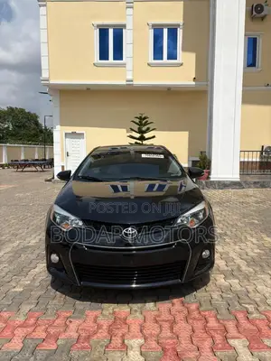 Toyota Corolla S Plus 4dr Sedan (1.8L 4cyl CVT) 2015 Black