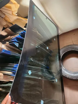 Toyota Venza 2010 /2014 Windscreen Glass