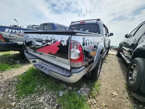 Toyota Tacoma 2010 Silver