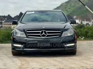 Mercedes-Benz C300 Luxury 4Matic Sedan AWD (3.5L 6cyl 7A) 2014 Black
