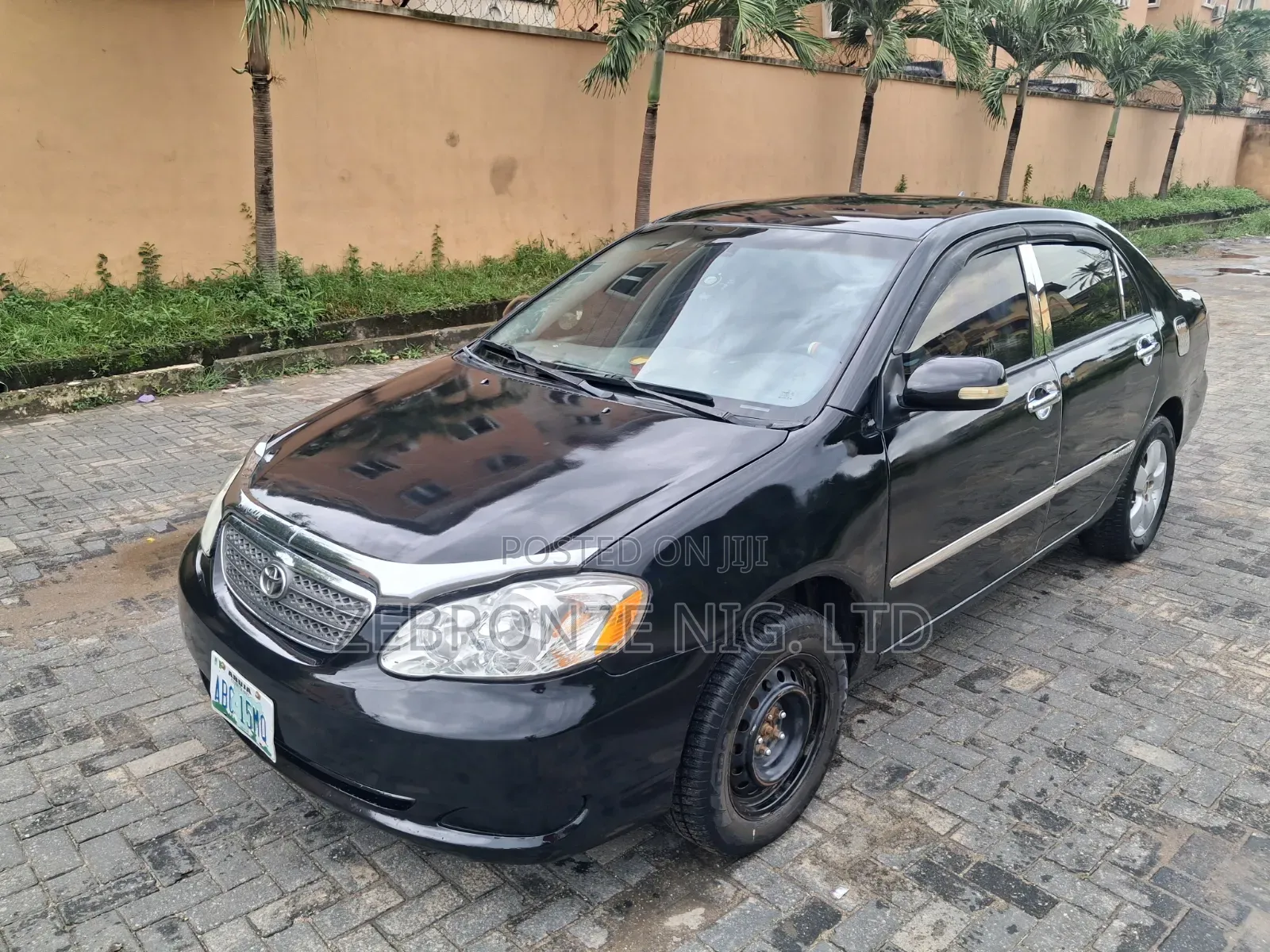 Toyota Corolla 2005 Black