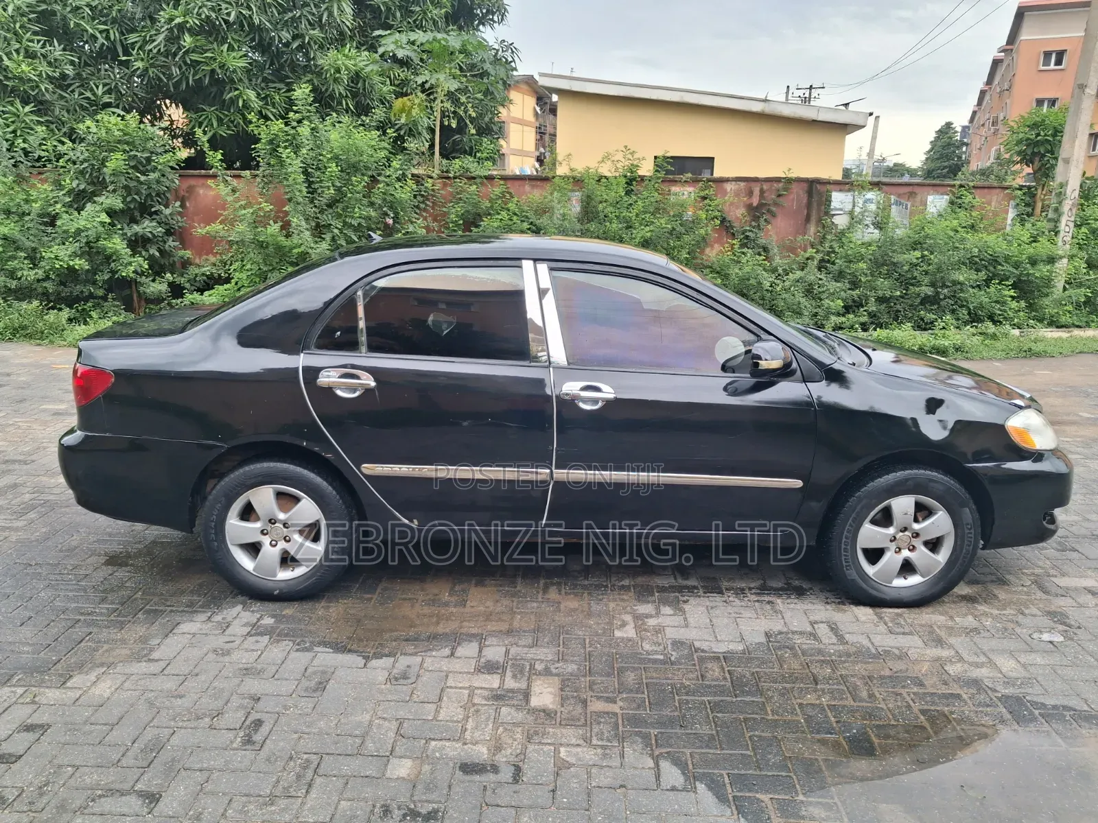 Toyota Corolla 2005 Black