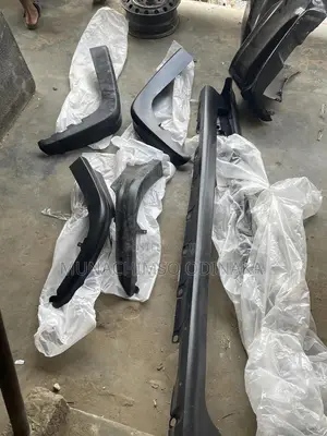 Running Board and Padded Corolla 2008 Sport