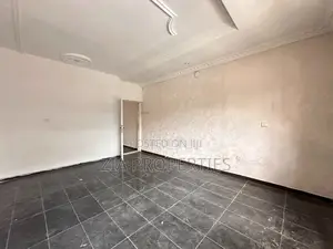 1bdrm Apartment in Lekki Phase 1 for rent