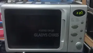 TCM Microwave Oven