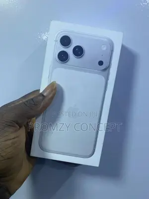 New Apple iPhone 17 Pro Max 256 GB White