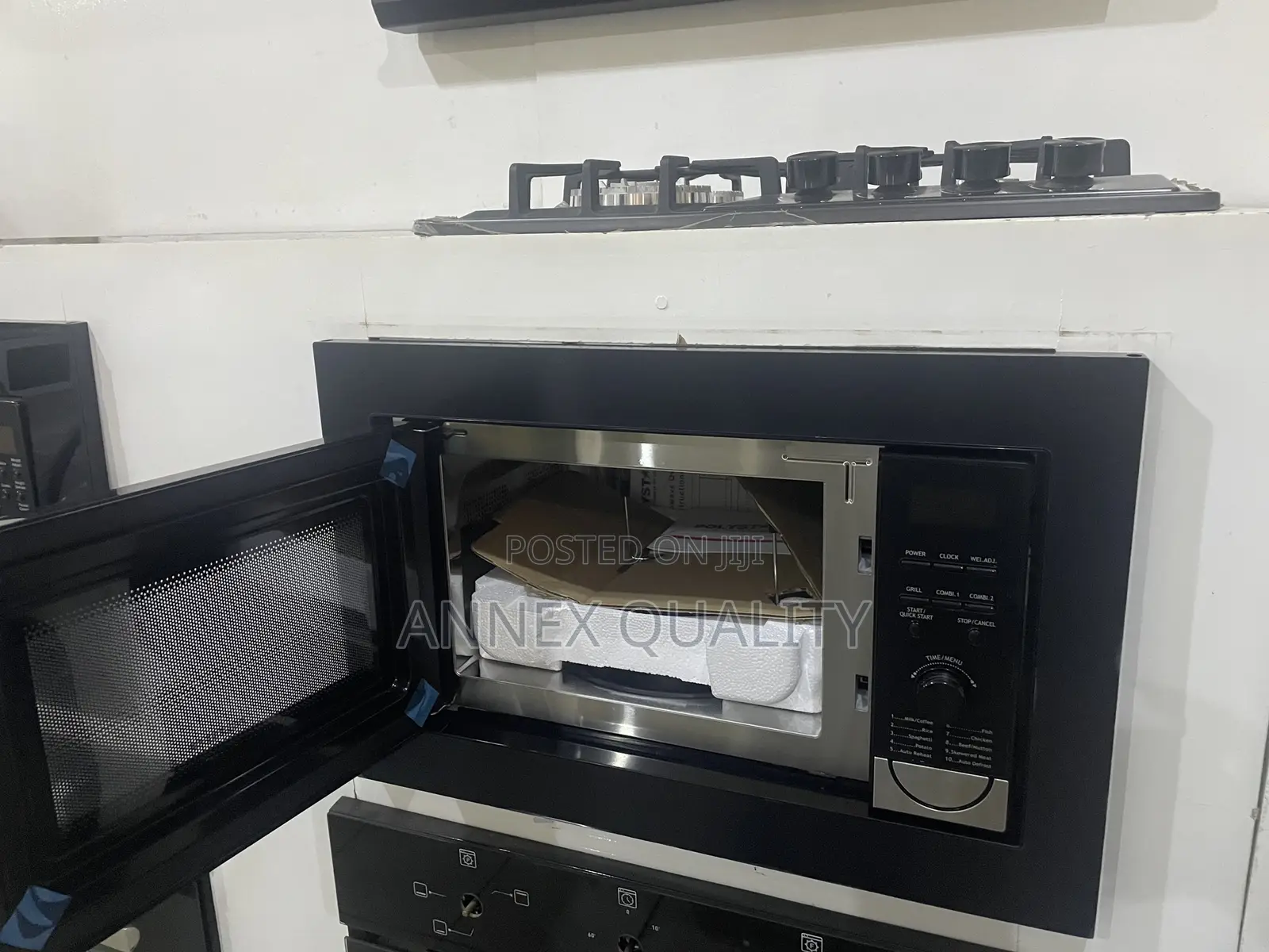 Cabinet Microwave