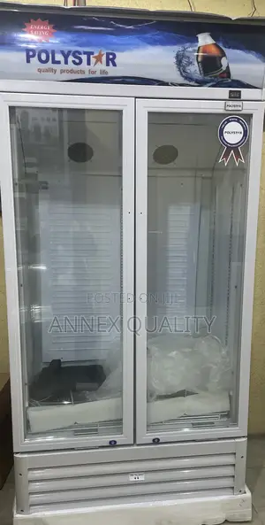 Double Door Showcase Chiller