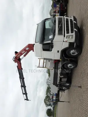 Rent a Hiab Truck (Self-Loader Crane) in Lagos for Your Heavy Lifting