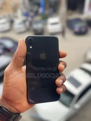 Apple iPhone XR 128 GB Black