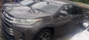 Toyota Highlander 2019 Burgundy