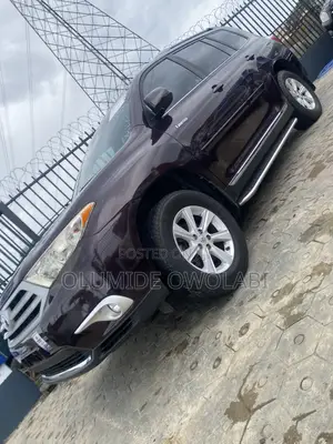 Toyota Highlander Limited 3.5L 2WD 2013 Orange