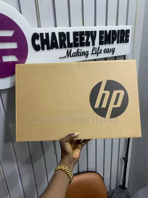 New Laptop HP 14S 8GB Intel Core i5 SSD 512GB
