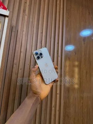 New Apple iPhone 15 Pro Max 256 GB