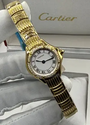 Cartier Quality Luxury Female Chain Wristwatch