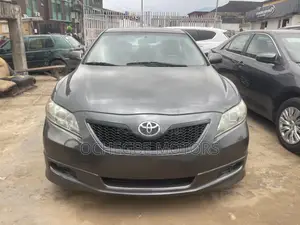 Toyota Camry SE V6 4dr Sedan (3.5L 6cyl 6AM) 2007 Gray