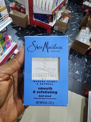 Shea Moisture Manuka Honey Oatmeal Smooth Exfoliating Soap 227g
