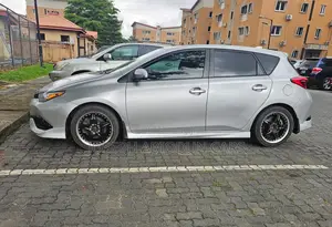 Scion iM Base 2016 Silver