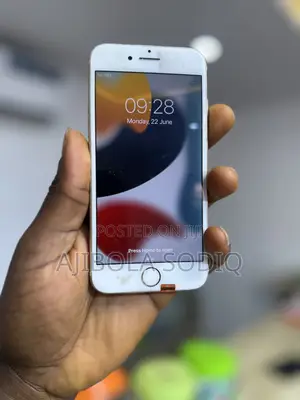 Apple iPhone 7 32 GB Gold