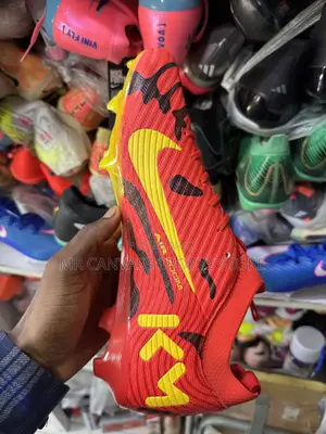 Nike Airzoom Soccer Boot