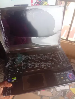 New Laptop MSI 16GB Intel Core Ultra 9 SSD 1T