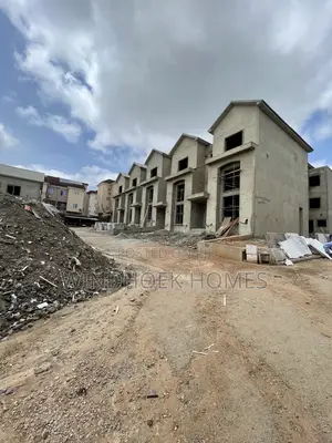 4bdrm Duplex in Wuye for sale