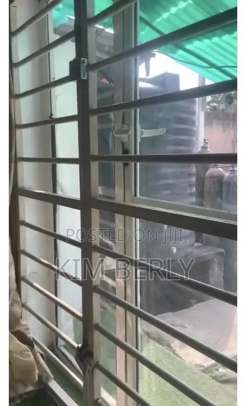 Aluminum Burglary