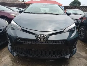 Toyota Corolla 2018 Gray