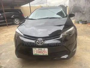 Toyota Corolla LE Eco 4dr Sedan (1.8L 4cyl CVT) 2015 Black