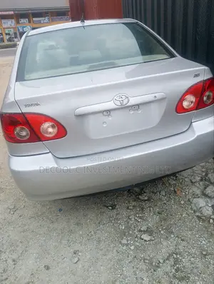 Toyota Corolla LE 2006 Silver