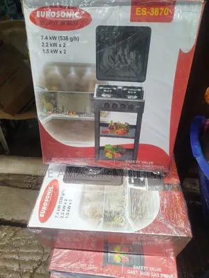 Eurosonic Standing 4 Burner With Shelves and Top Cover