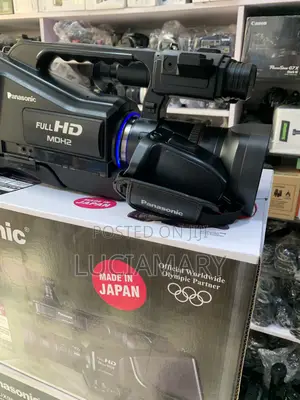 Panasonic Hc-Mdh2 Avchd Professional Video Camera