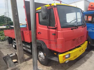 Mercedes 814 Truck Red Colour Garman