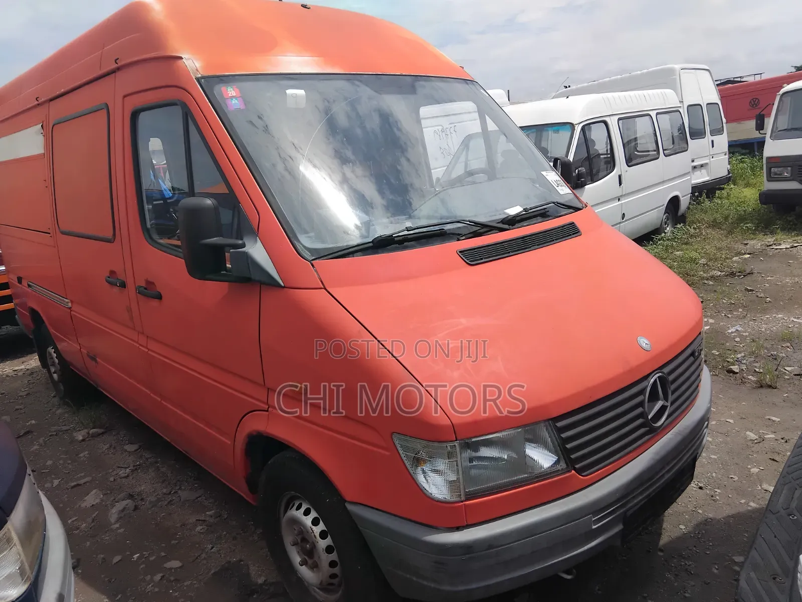 Mercedes-Benz Sprinter 2005 Red