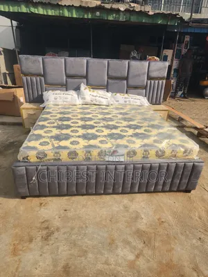 6by7 Grey Upholstery Padded Bed.