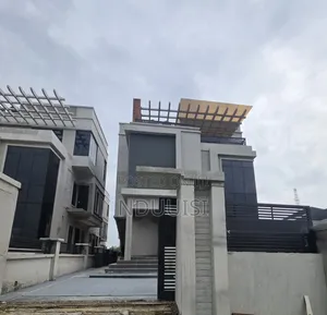 4bdrm Duplex in Alaka Estate for sale