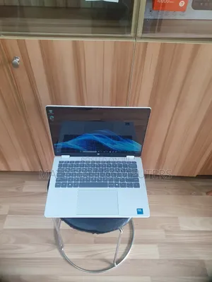 Laptop HP OmniBook 5 Flip 16GB Intel Core Ultra 7 SSD 1T