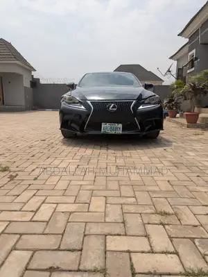 Lexus IS 250 2015 Black