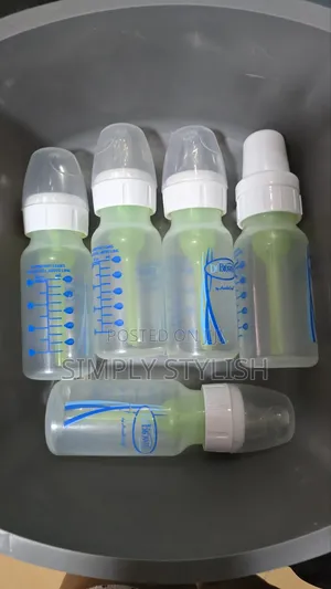 Dr Brown's Anticolic Feeding Bottle